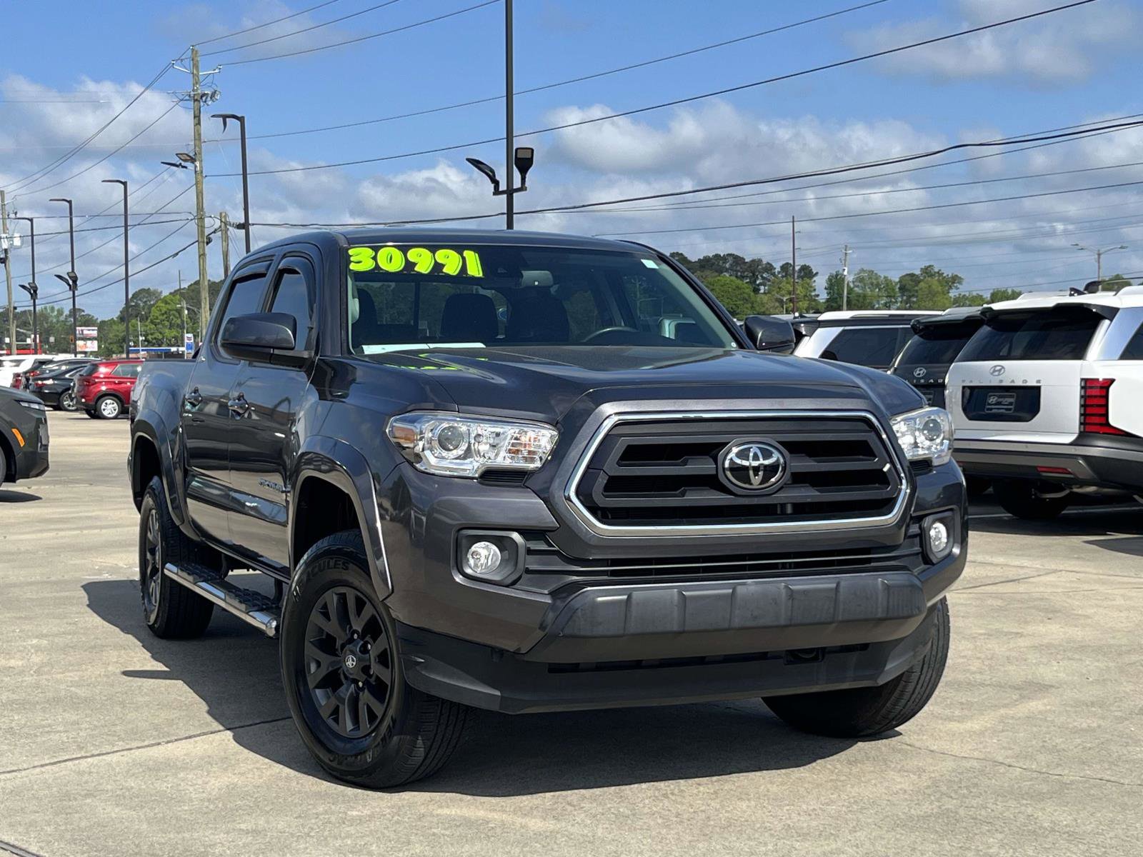 Used 2021 Toyota Tacoma SR5 image 1