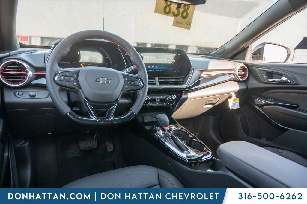 New 2026 Chevrolet Trax RS w/ Driver Confidence Package image 25