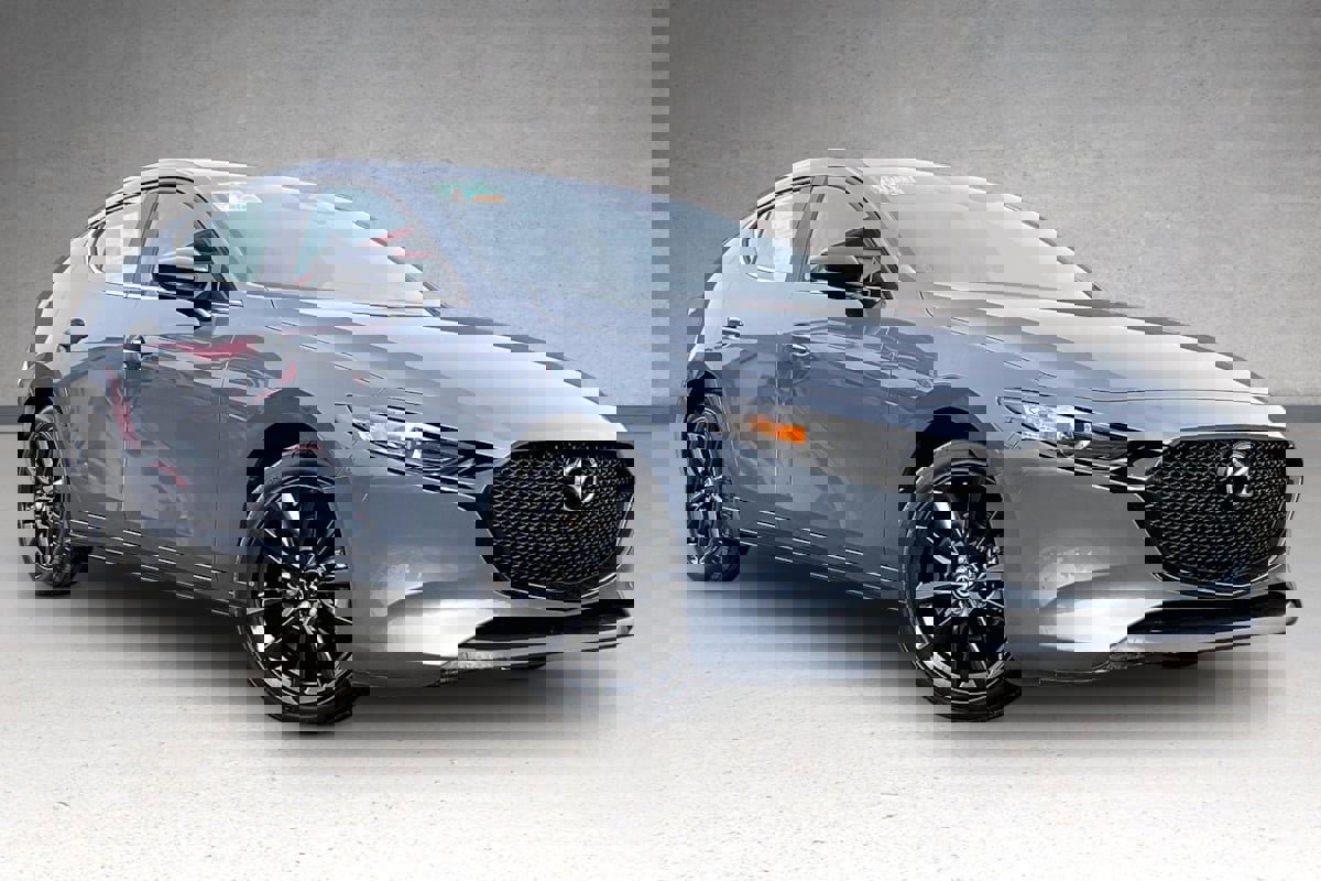 Used 2024 MAZDA MAZDA3 s image 2