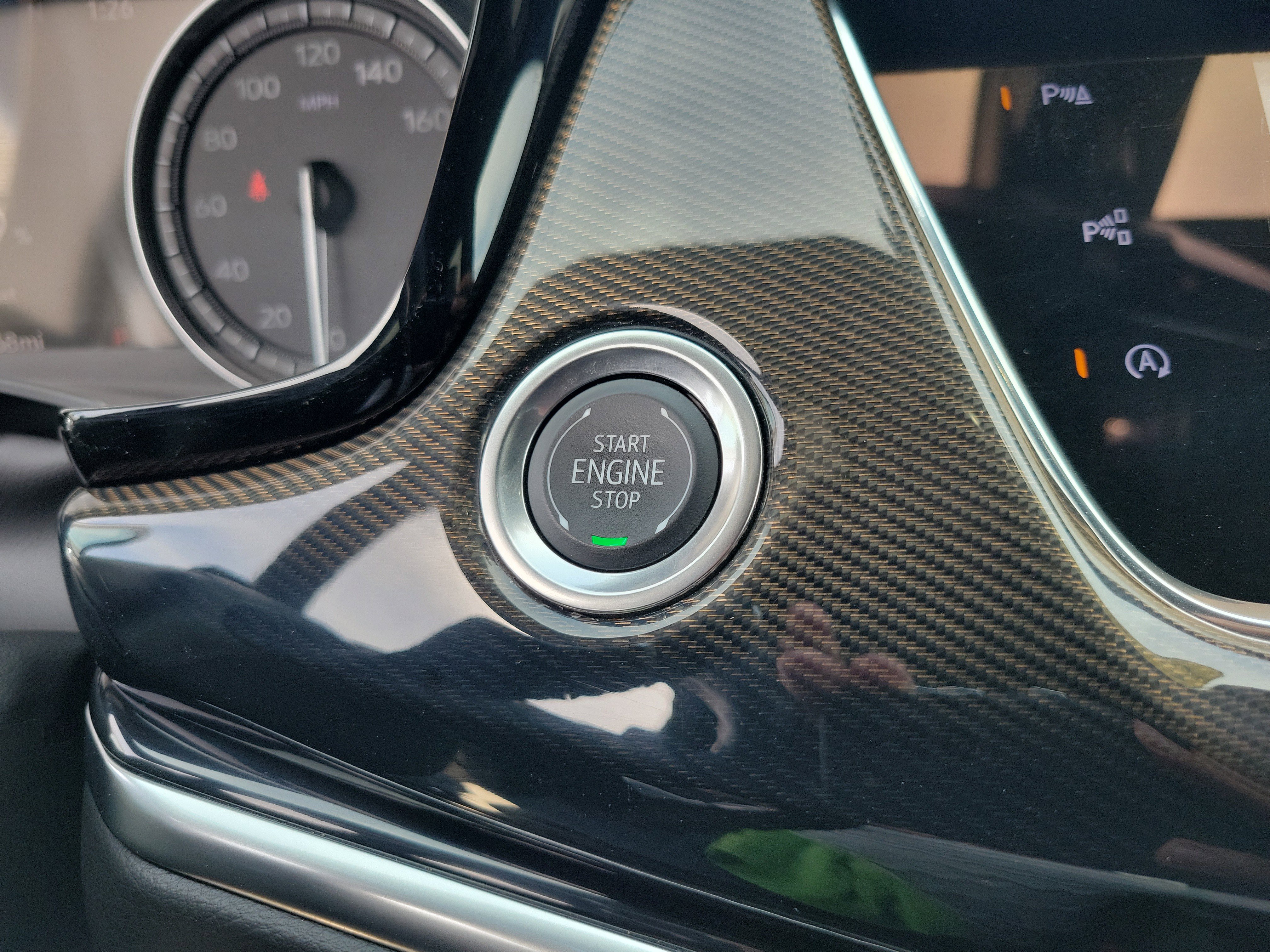 Certified 2025 Cadillac XT6 Premium Luxury w/ Platinum Package AWD/4WD image 33