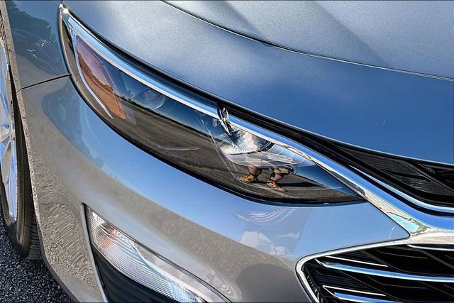 Used 2025 Chevrolet Malibu LT FWD image 32