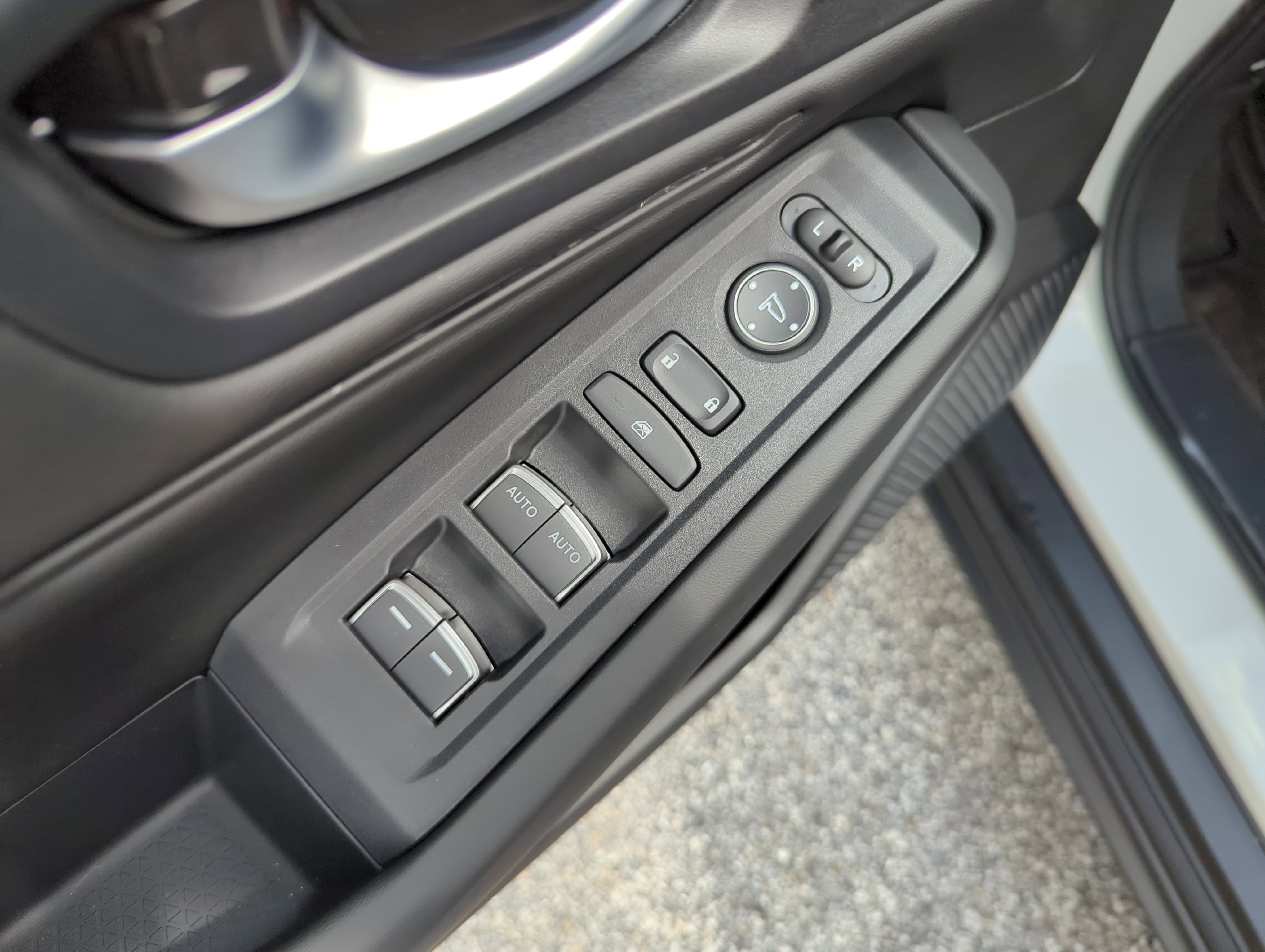 New 2025 Honda Accord SE image 17