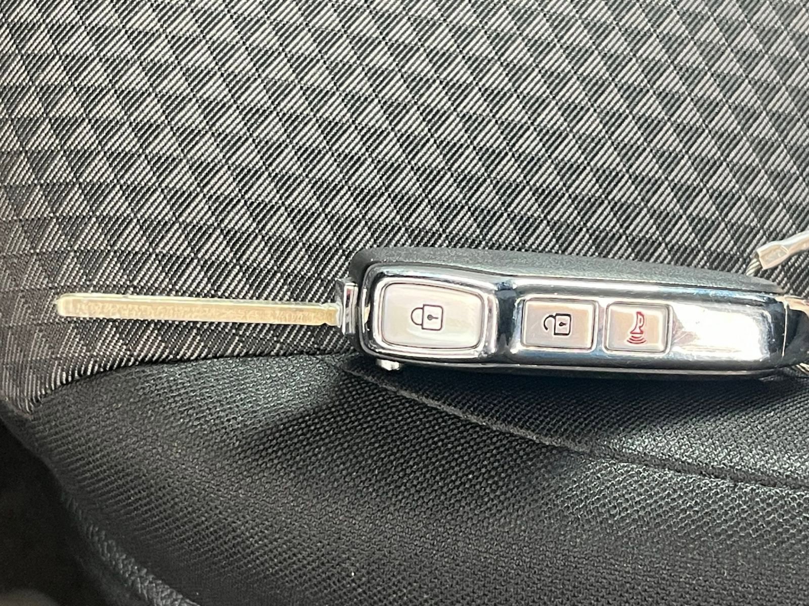 Used 2025 Kia Soul LX w/ LX Technology Package image 21