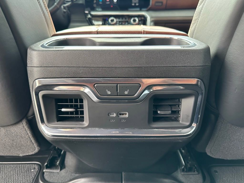 Used 2025 GMC Sierra 2500 Denali Ultimate image 7