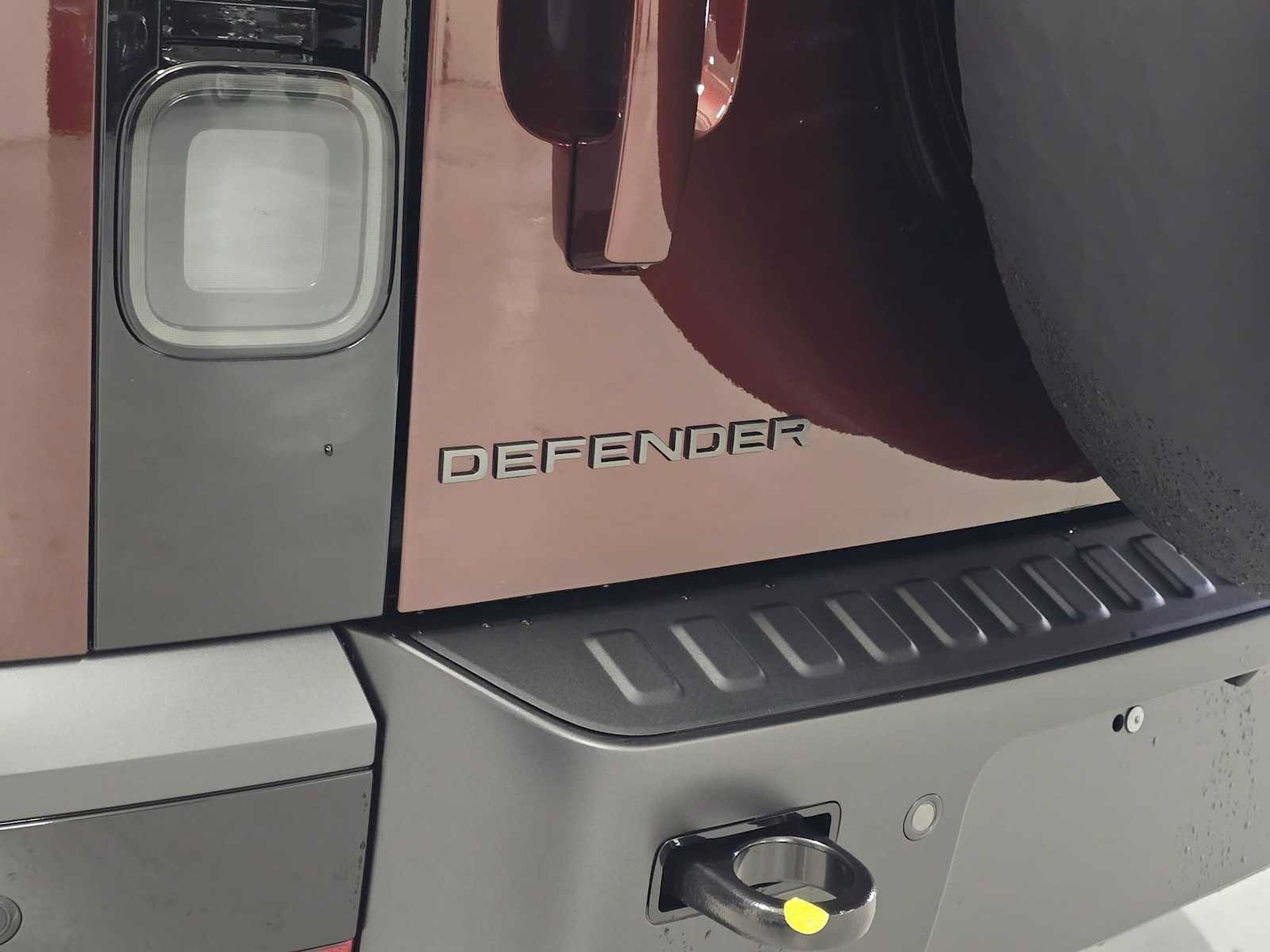 New 2026 Land Rover Defender 90 X-Dynamic SE AWD/4WD image 12