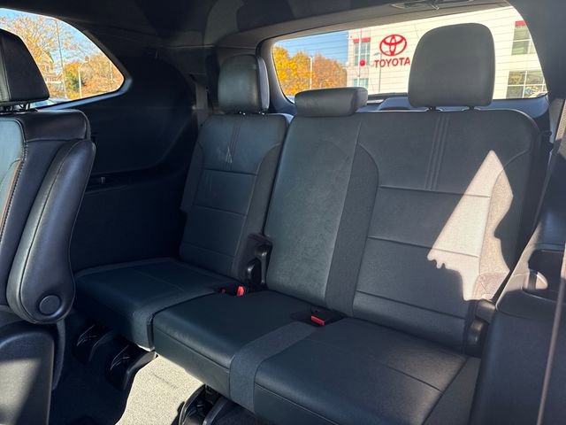 Used 2024 GMC Acadia AT4 w/ Luxury Package AWD/4WD image 25