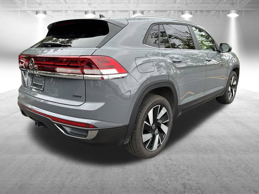 Used 2024 Volkswagen Atlas Cross Sport SE AWD/4WD image 6