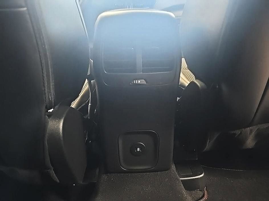 Used 2023 Ford Escape ST-Line Select w/ Tech Pack #2 AWD/4WD image 35