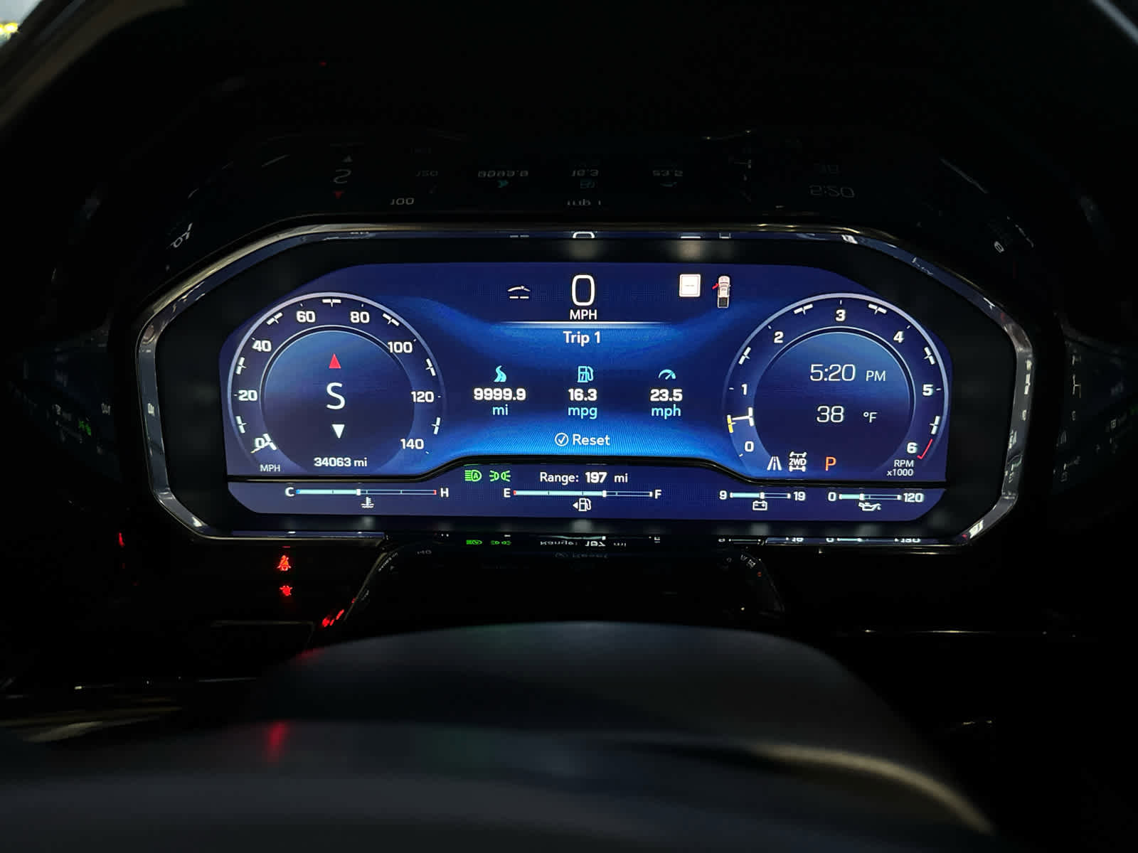 Certified 2023 Chevrolet Silverado 1500 High Country w/ Technology Package image 31