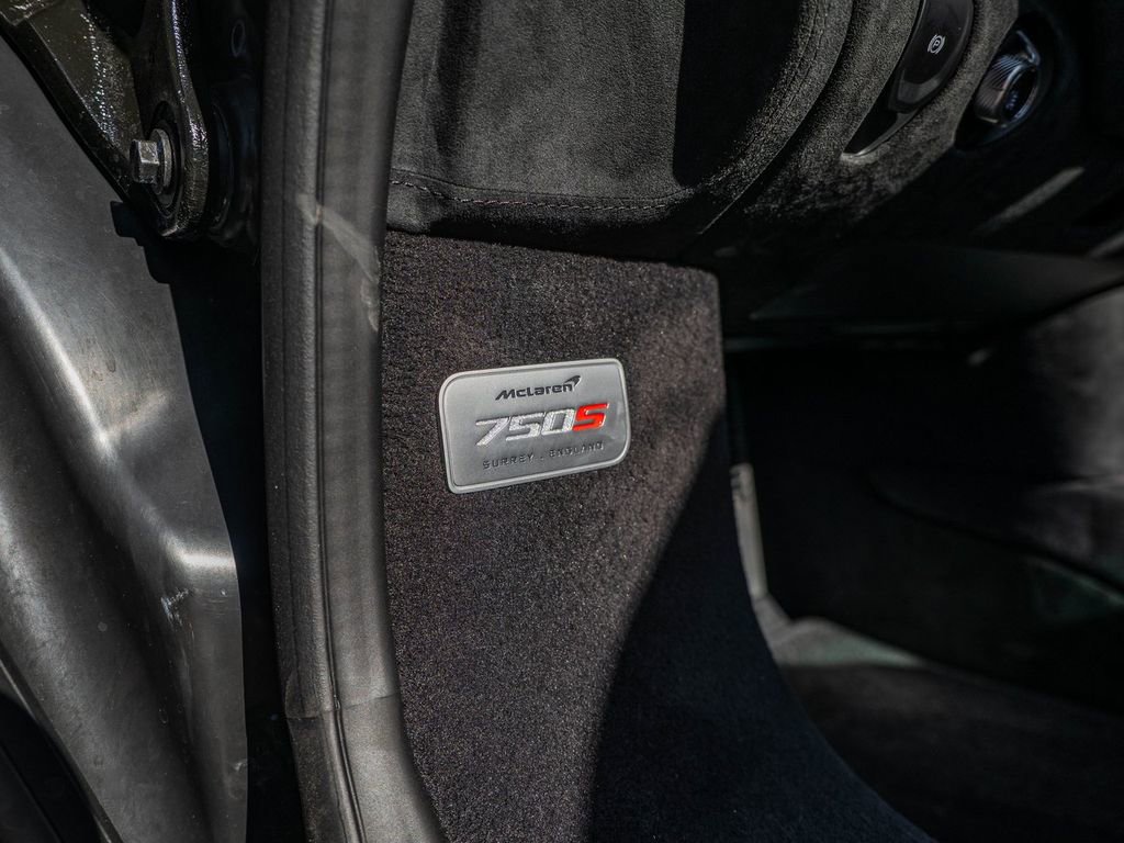 New 2026 McLaren 750S Spider image 21