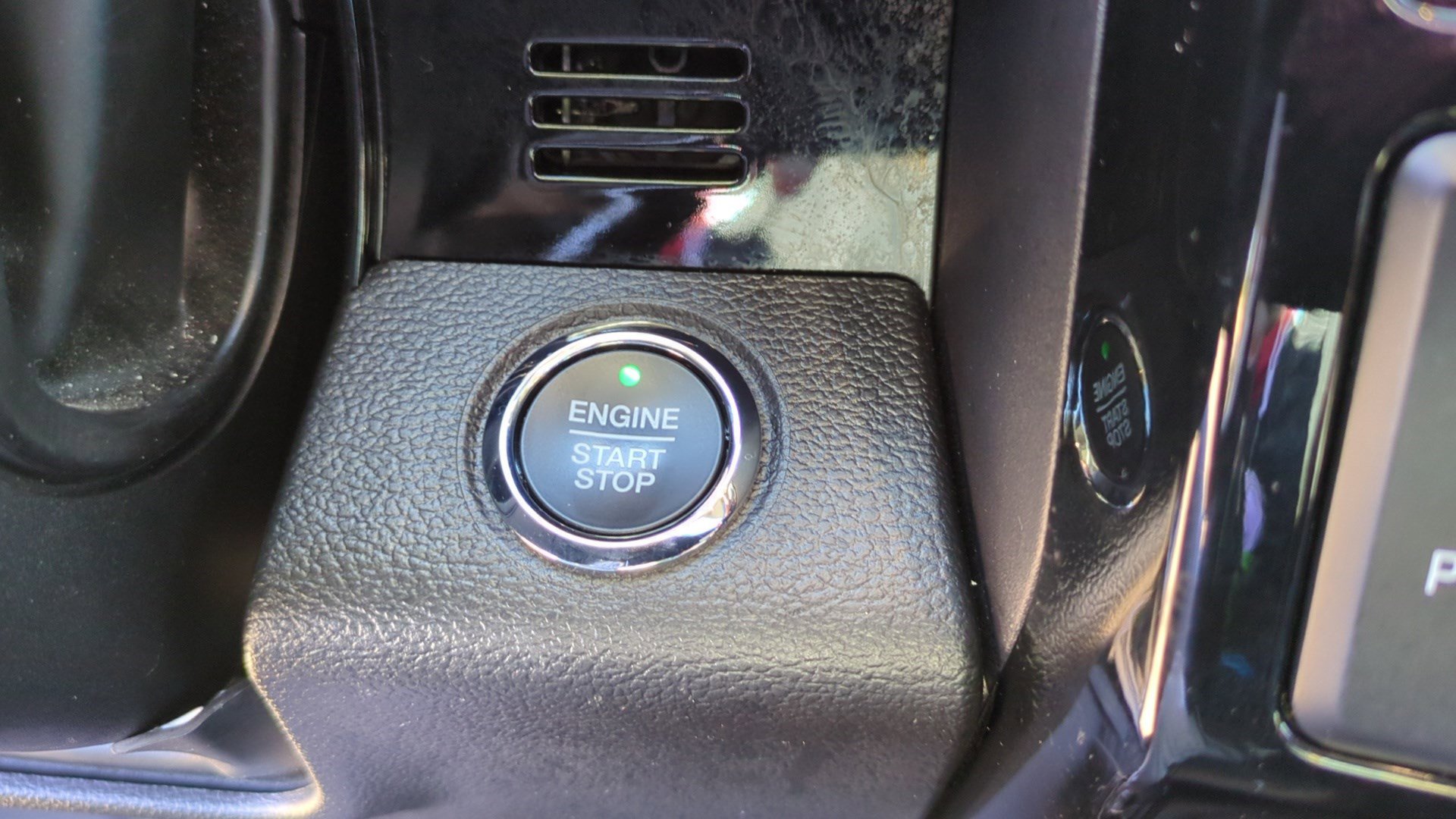 Used 2021 Ford F250 Lariat image 21