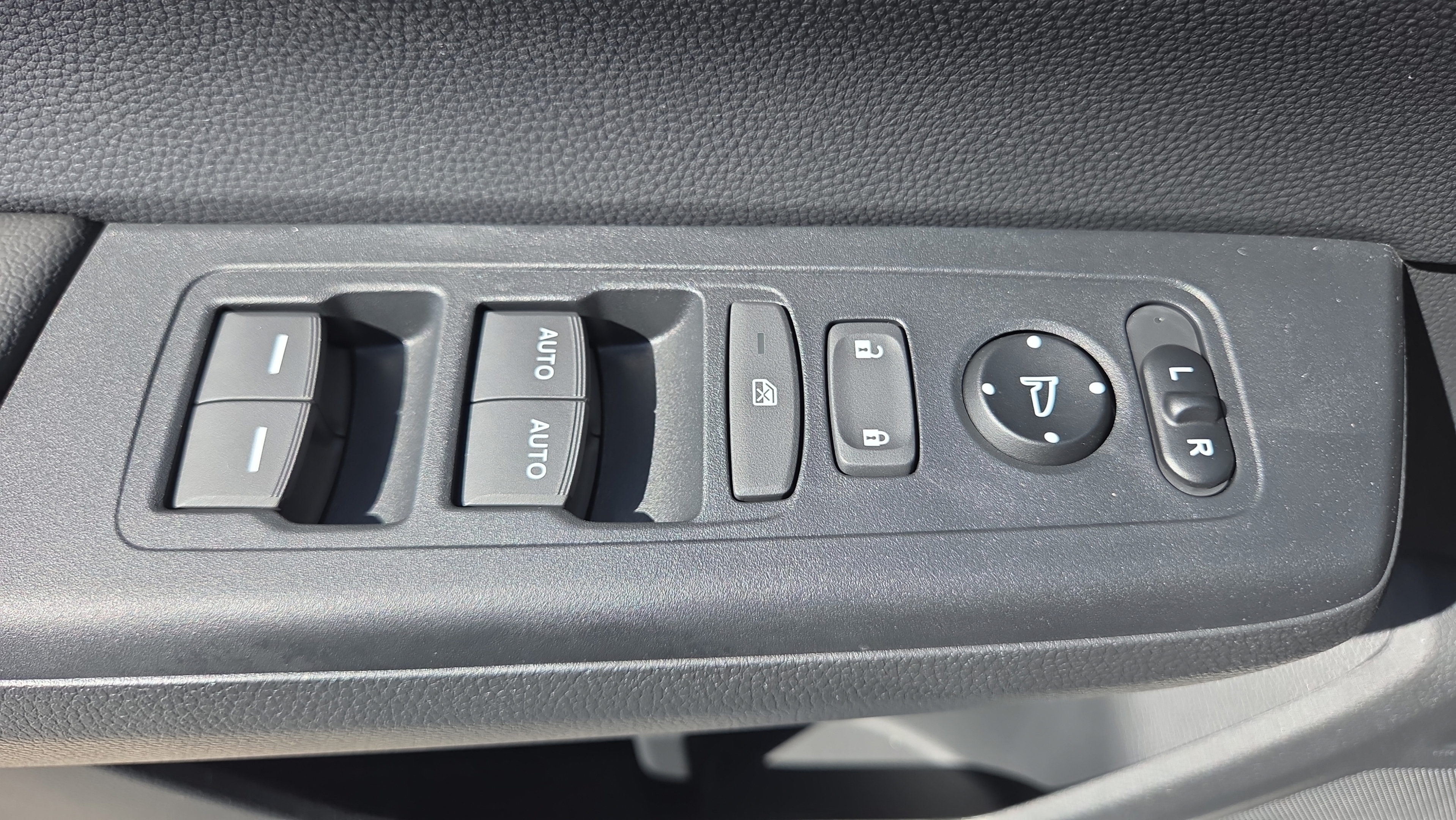 New 2026 Honda CR-V TrailSport image 33