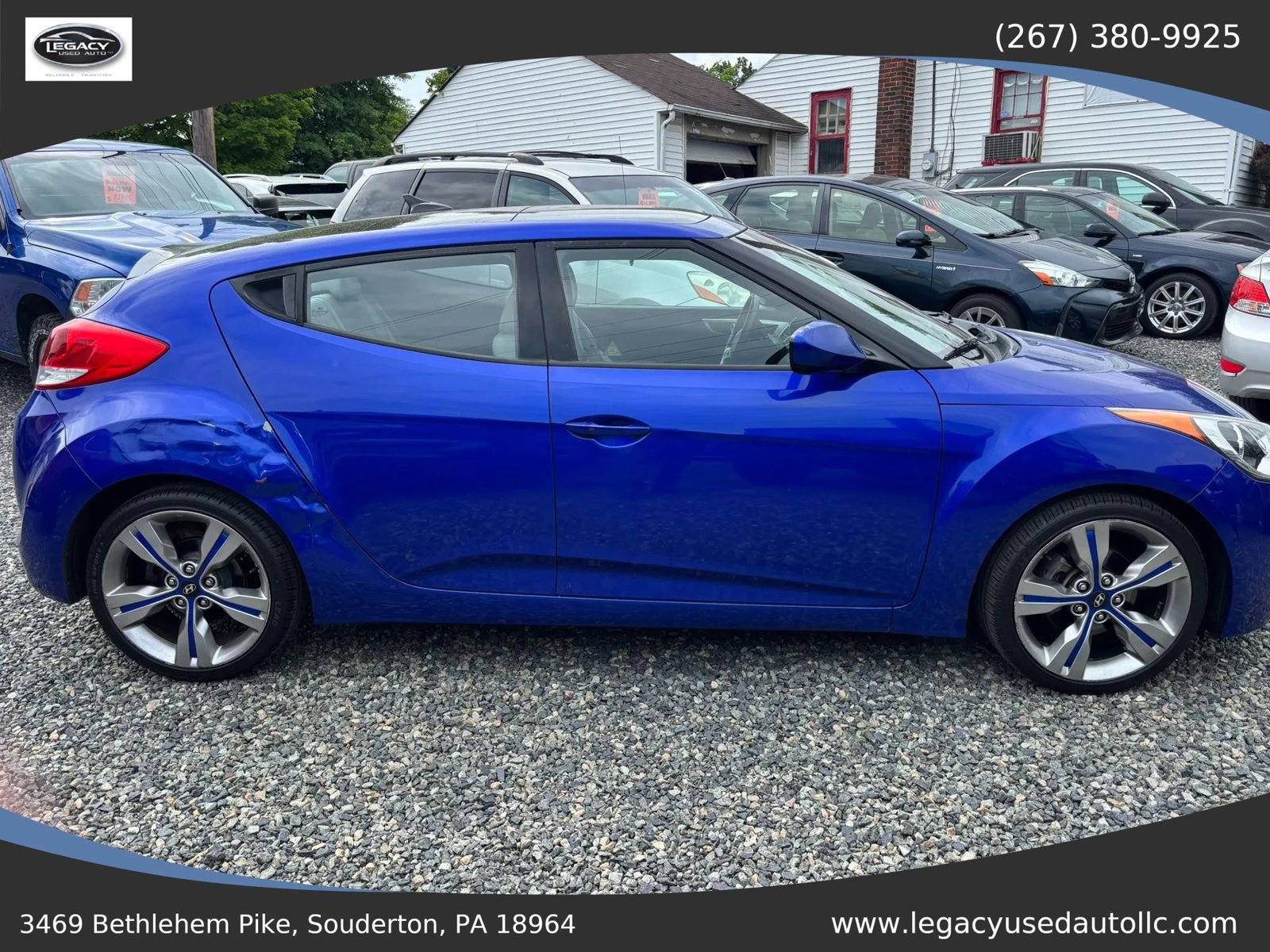 Used 2012 Hyundai Veloster w/ Style Pkg FWD image 11