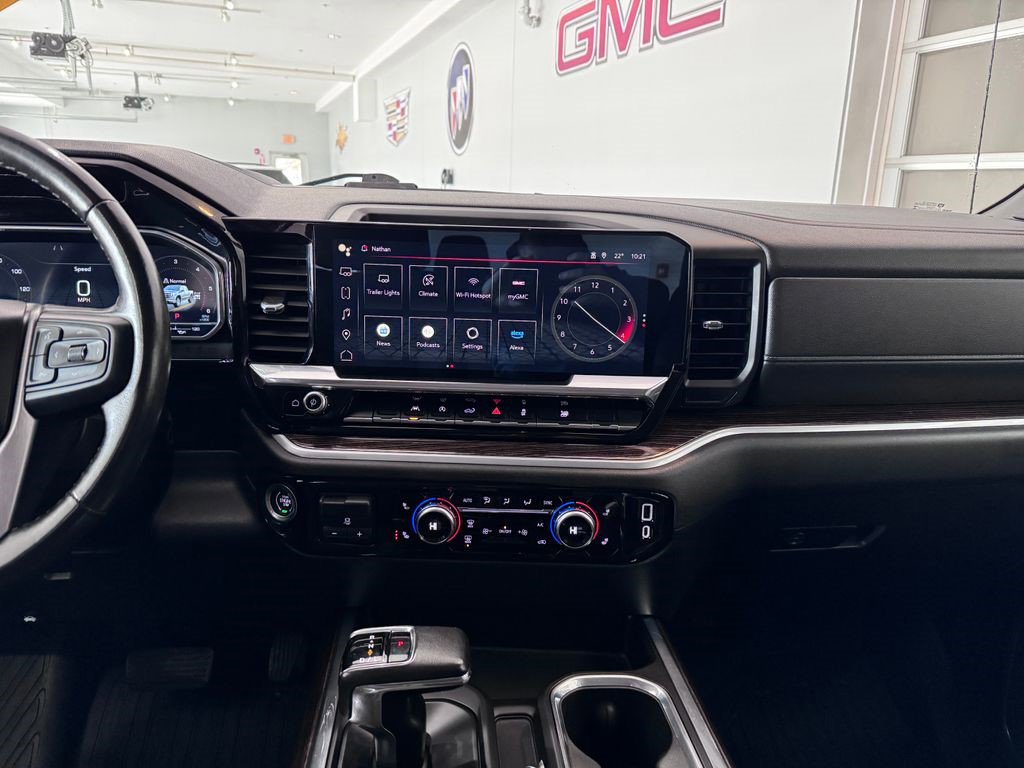 Certified 2022 GMC Sierra 1500 Elevation w/ Max Trailering Package image 24