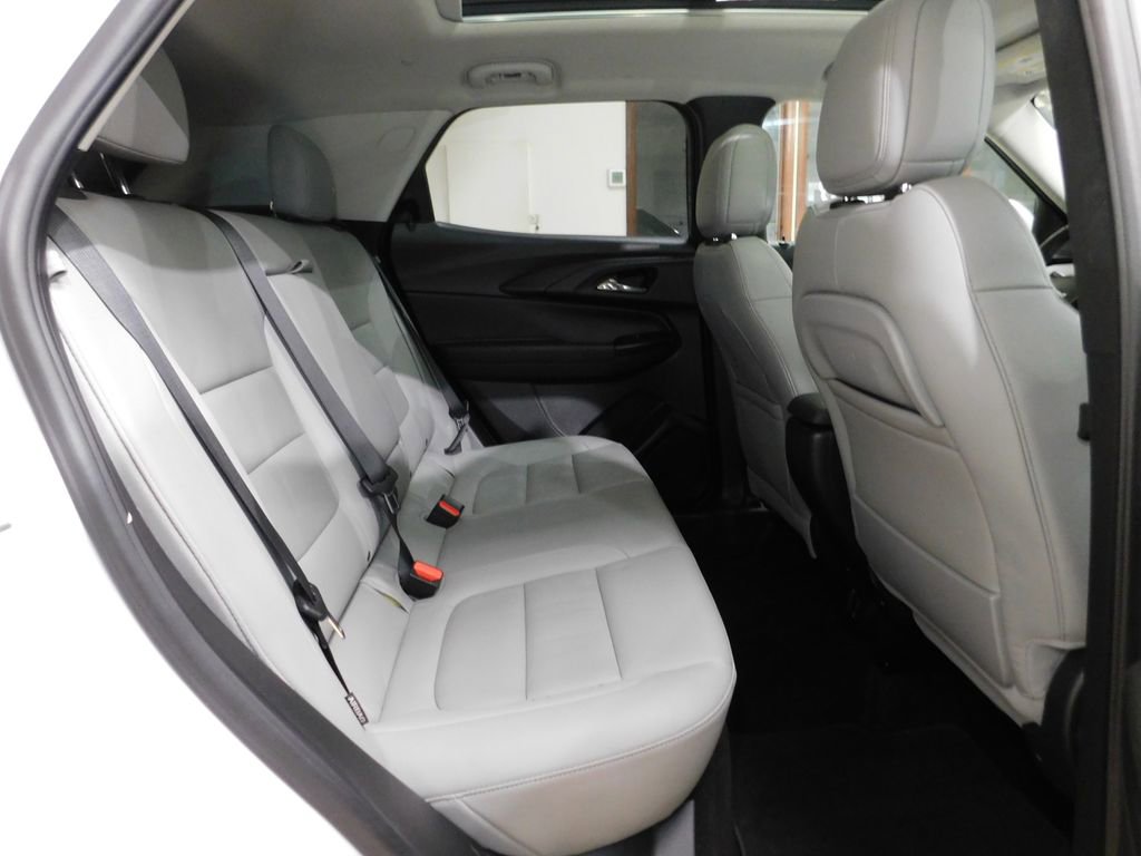 Used 2021 Chevrolet TrailBlazer LT w/ Sun and Liftgate Package AWD/4WD image 83