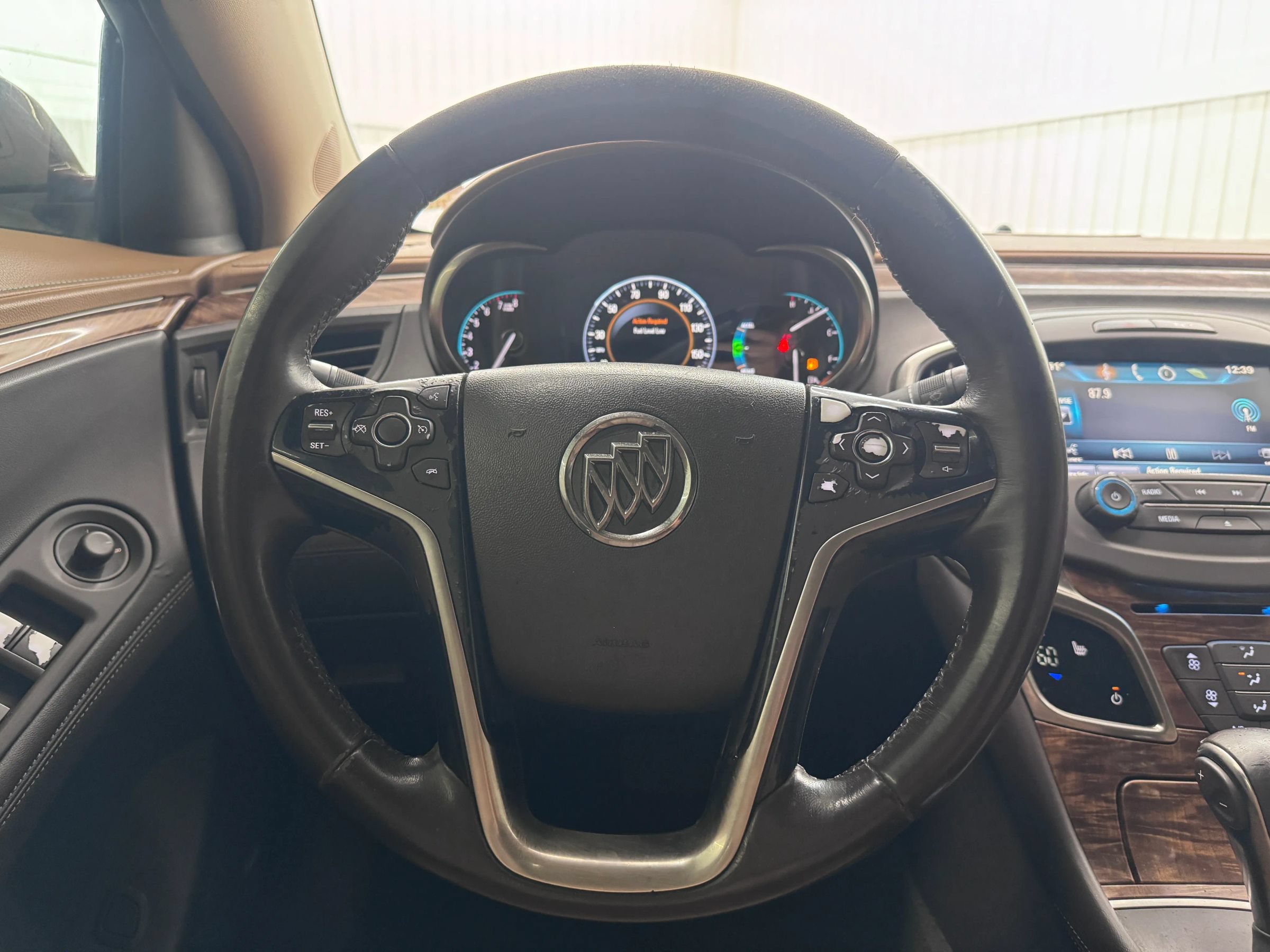 Used 2014 Buick LaCrosse Leather FWD image 19