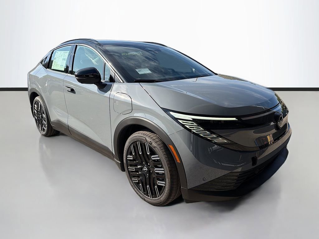 New 2026 Nissan Leaf Platinum+ w/ Cargo Package (Platinum+)