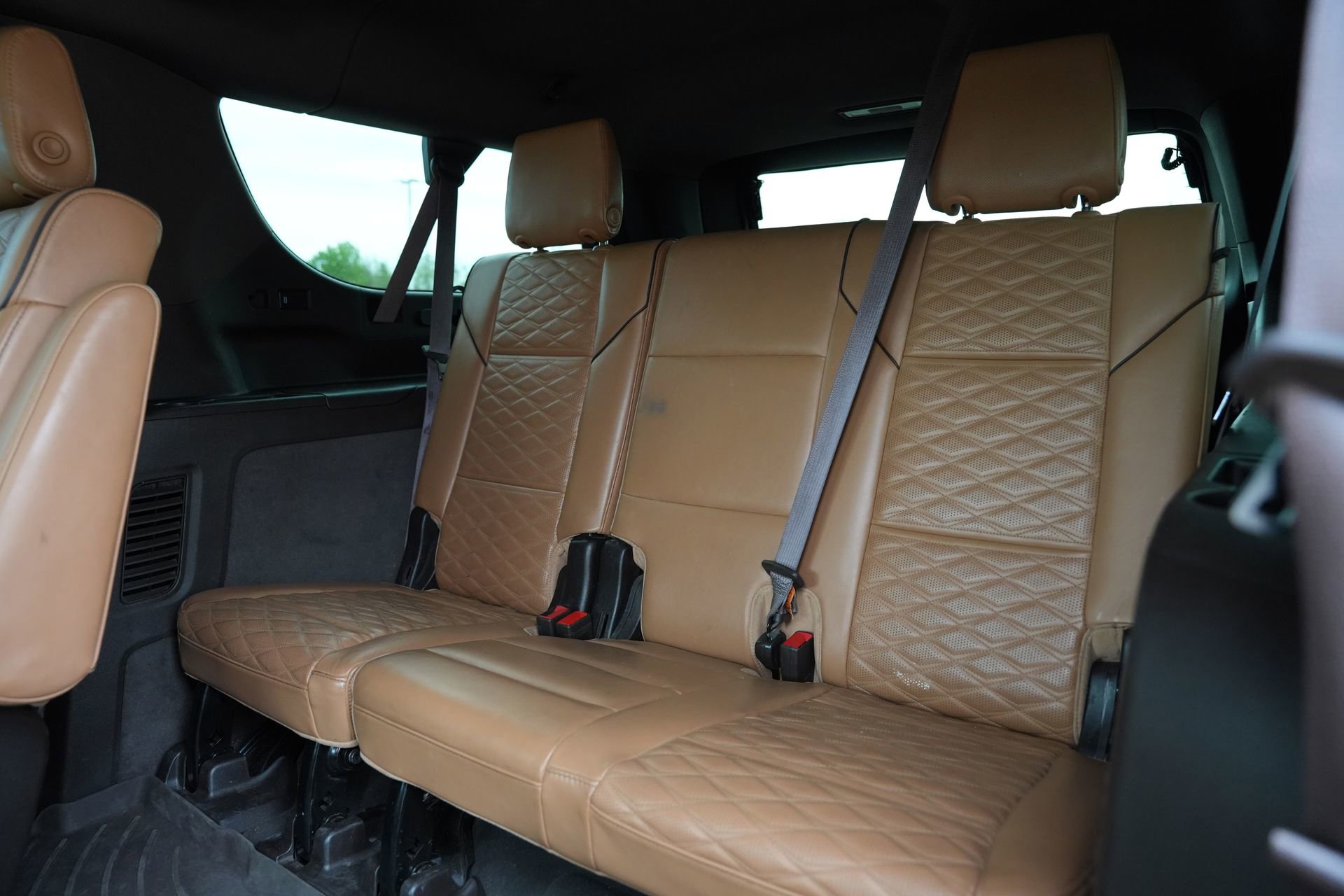 Used 2023 Cadillac Escalade ESV Premium Luxury image 21