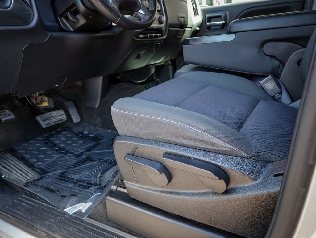 Used 2017 Chevrolet Silverado 2500 LT AWD/4WD image 14