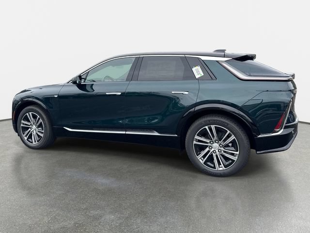 New 2027 Cadillac Lyriq Luxury w/ LPO, Floor Liner Package AWD/4WD image 3