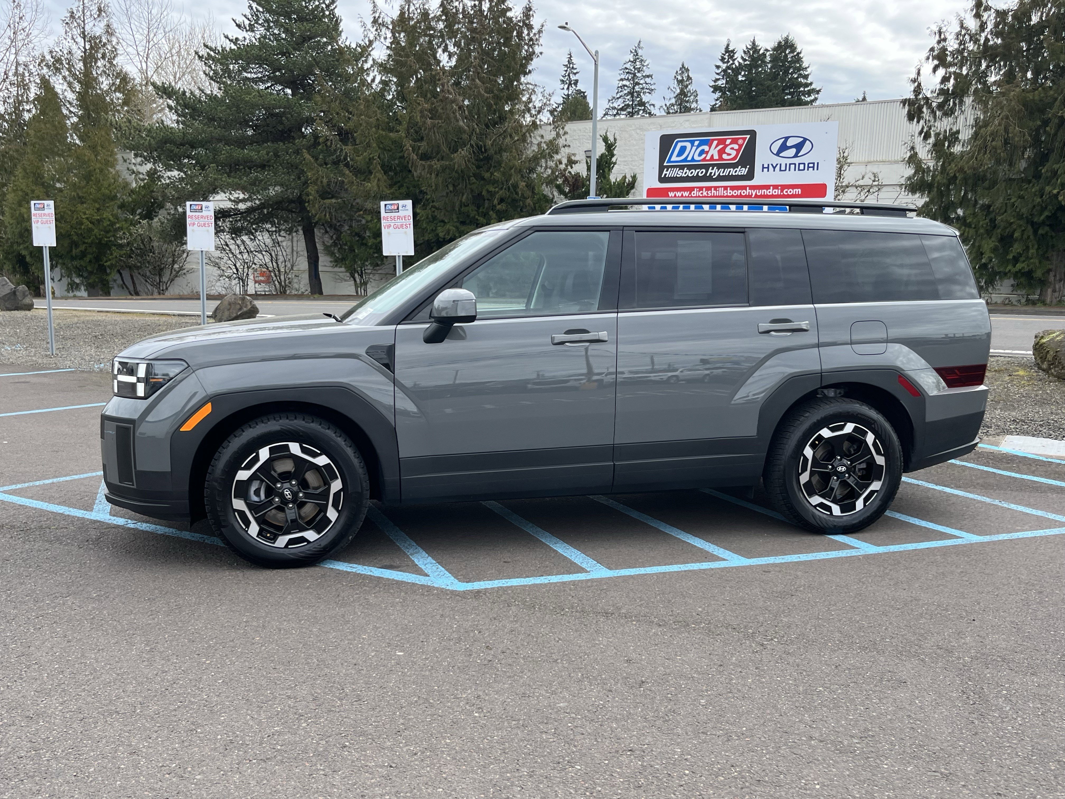 Certified 2024 Hyundai Santa Fe SEL image 2