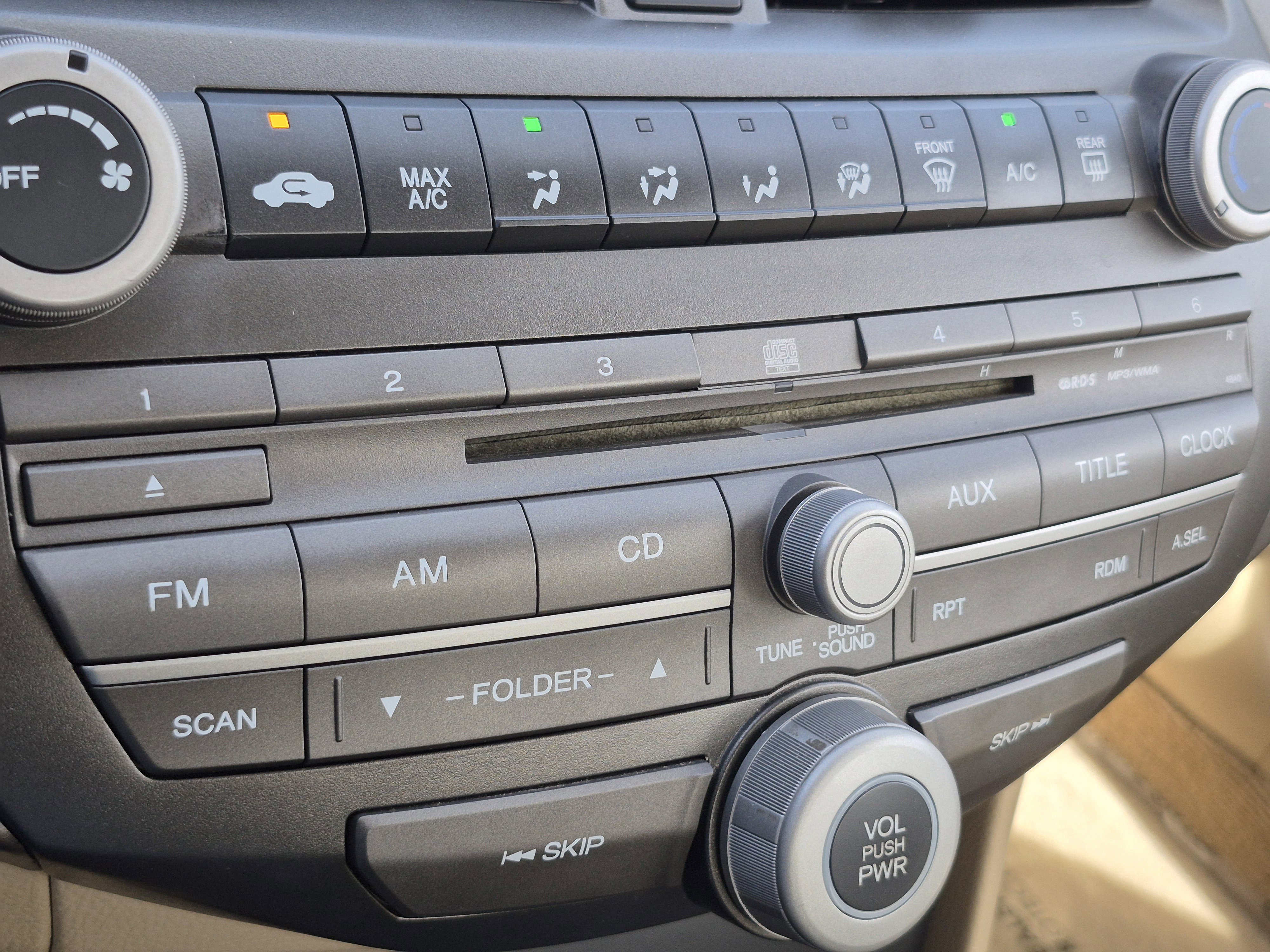 Used 2010 Honda Accord LX-P image 21