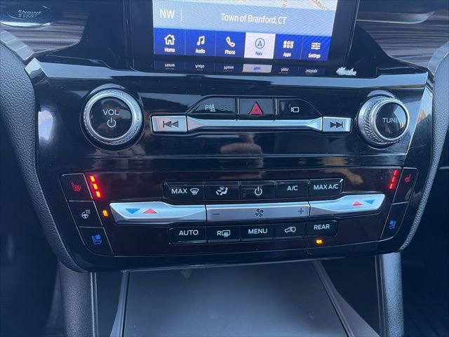 Used 2023 Ford Explorer Limited w/ Limited Technology Package image 23