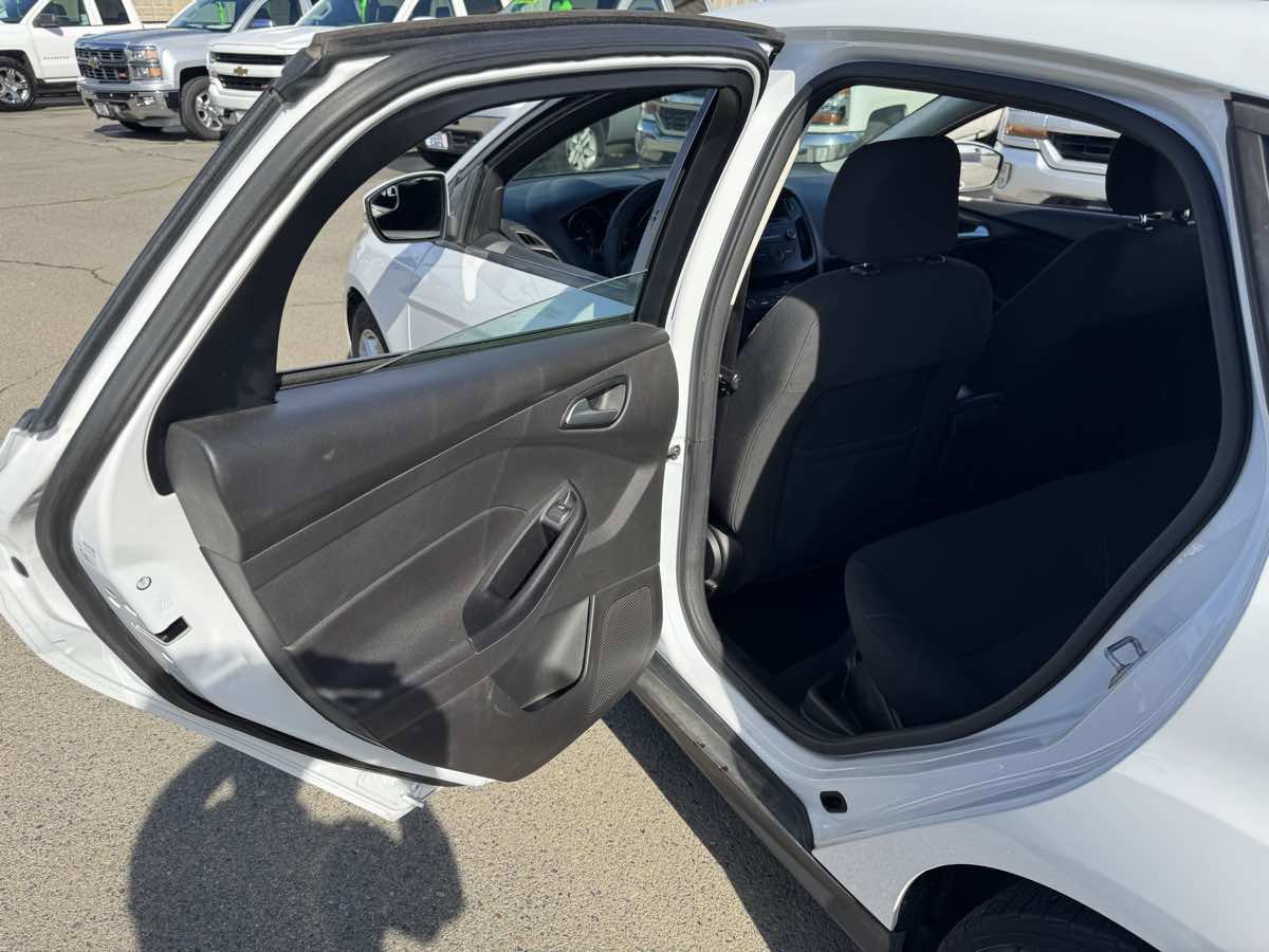 Used 2016 Ford Focus SE FWD image 20