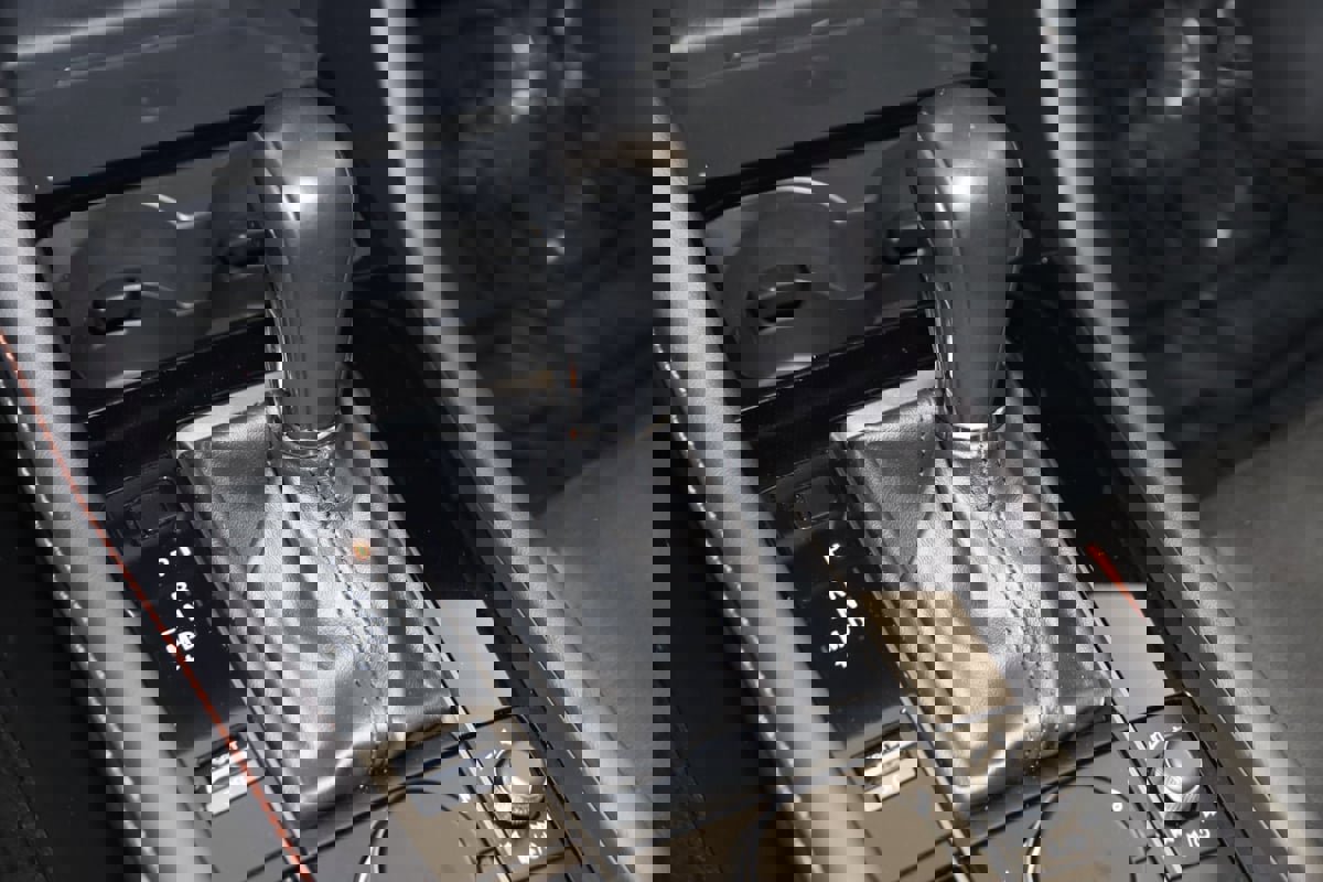 Used 2025 MAZDA MAZDA3 Carbon image 7