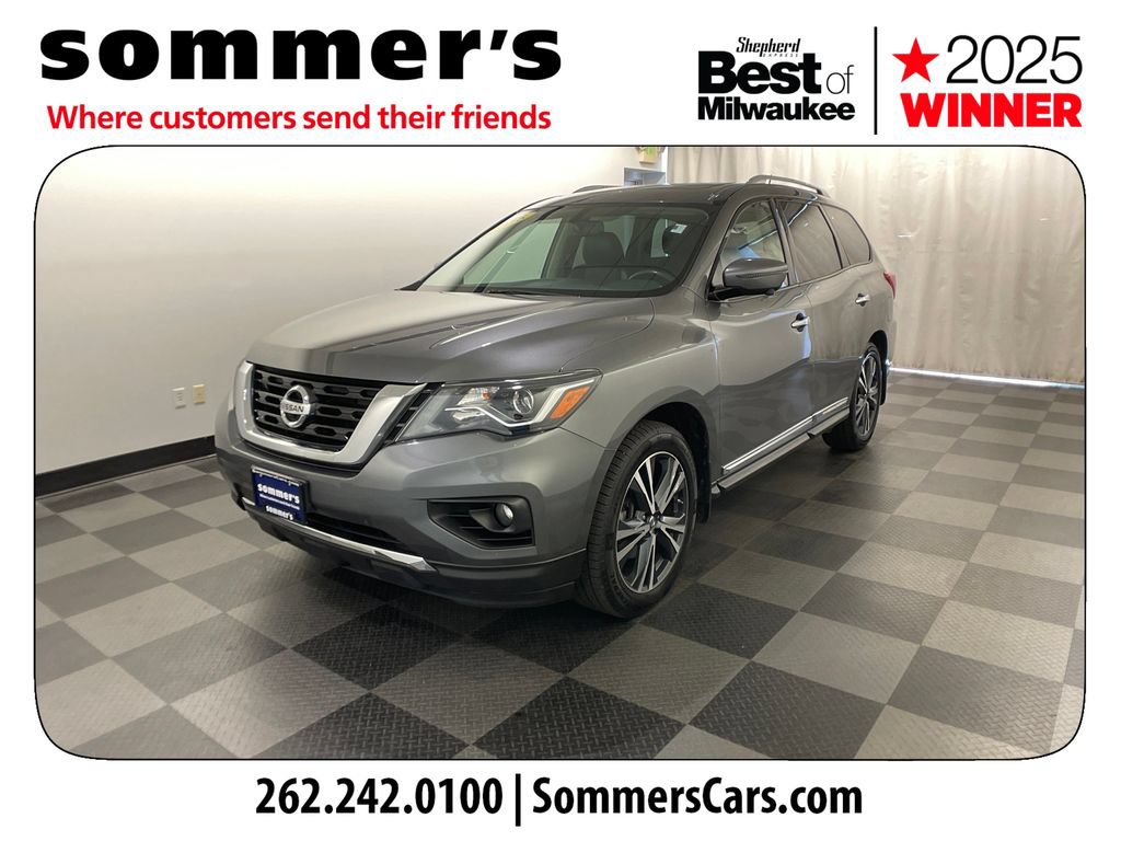 Used 2018 Nissan Pathfinder Platinum AWD/4WD image 2