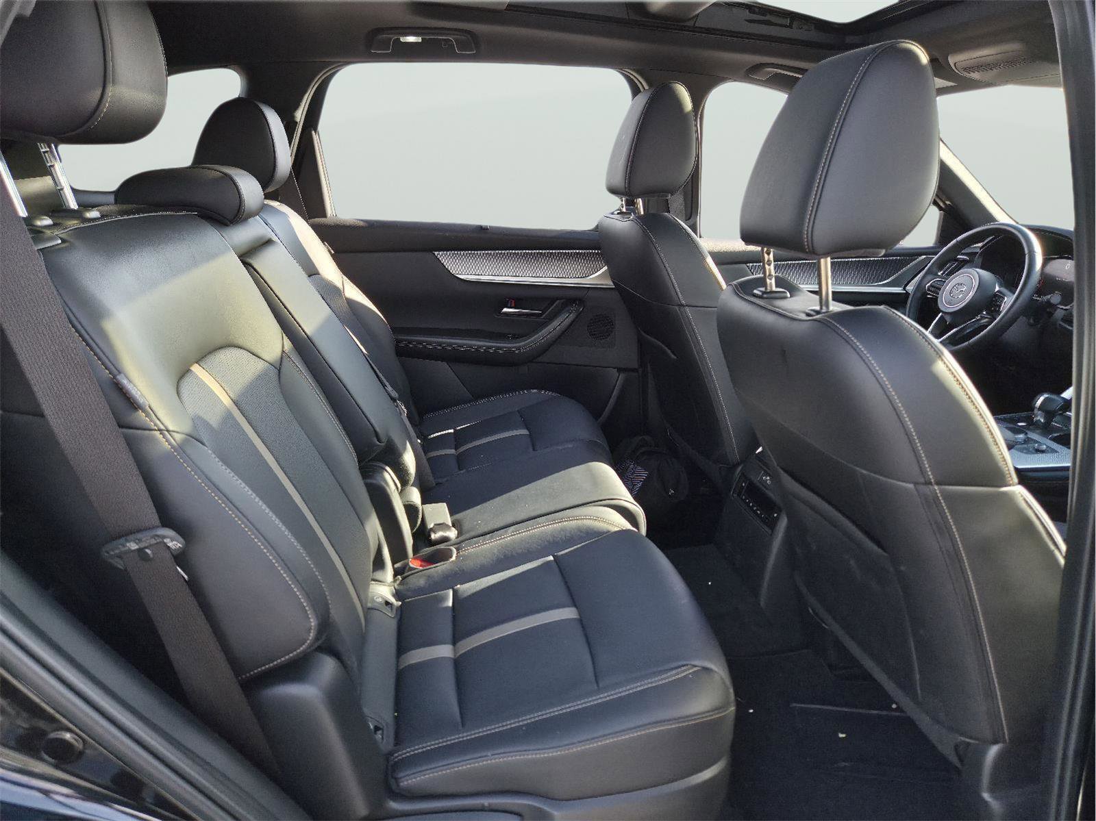 Used 2025 MAZDA CX-90 3.3 Turbo S w/ Premium Package image 18