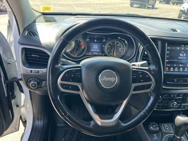 Used 2021 Jeep Cherokee Latitude Lux w/ Sun & Sound Group AWD/4WD image 20