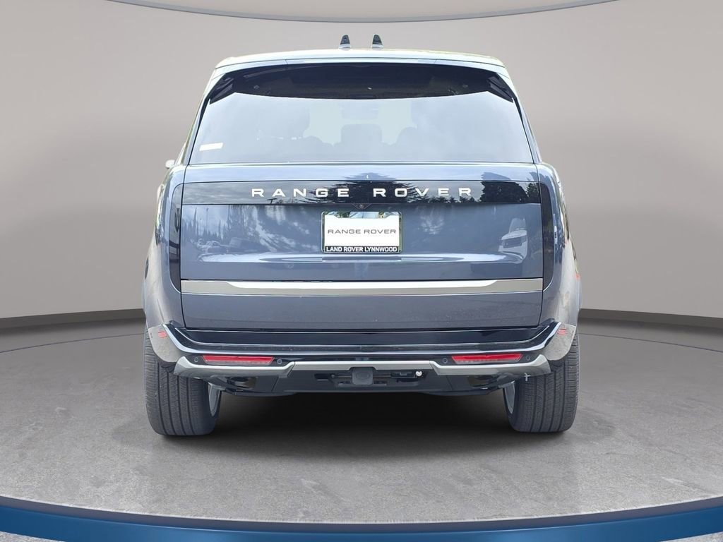 New 2026 Land Rover Range Rover Long Wheelbase SE AWD/4WD image 6