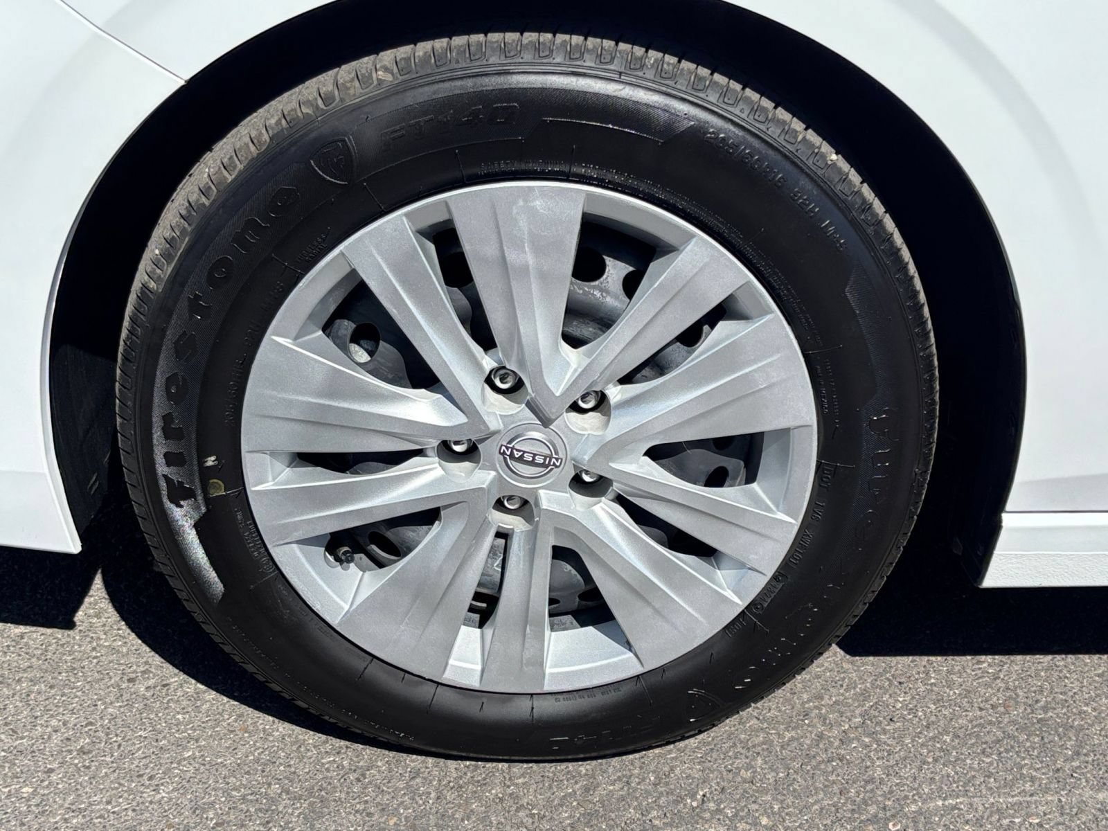 Used 2025 Nissan Sentra S FWD image 28