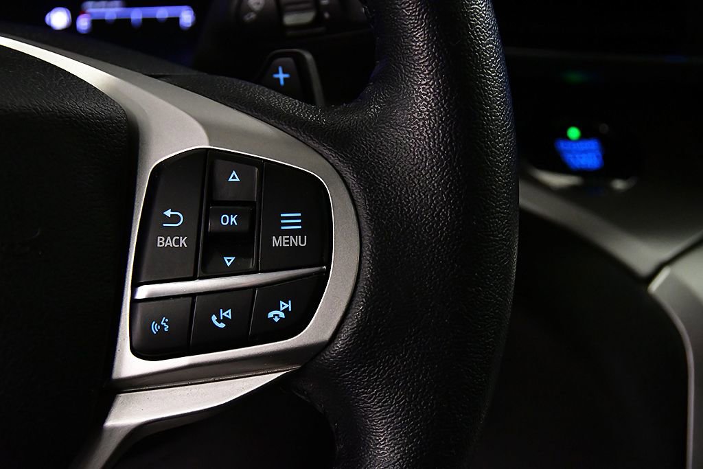 Used 2020 Ford Explorer XLT w/ Equipment Group 202A AWD/4WD image 20