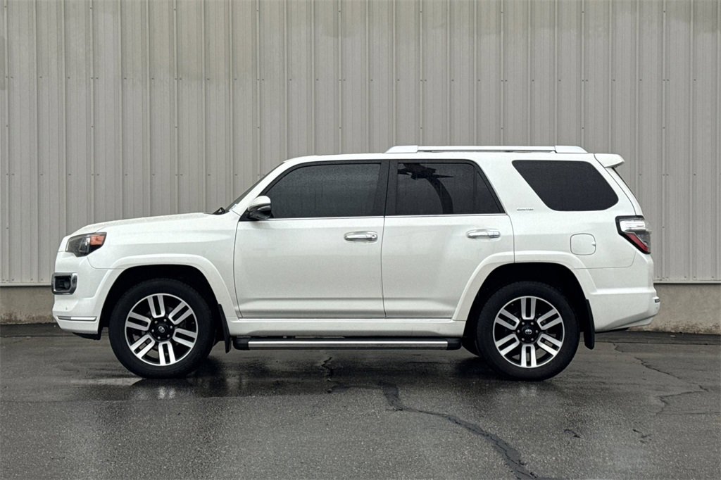 Used 2021 Toyota 4Runner Limited image 8