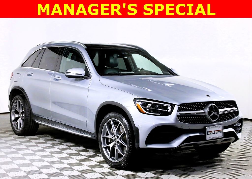Used 2022 Mercedes-Benz GLC 300 4MATIC image 1