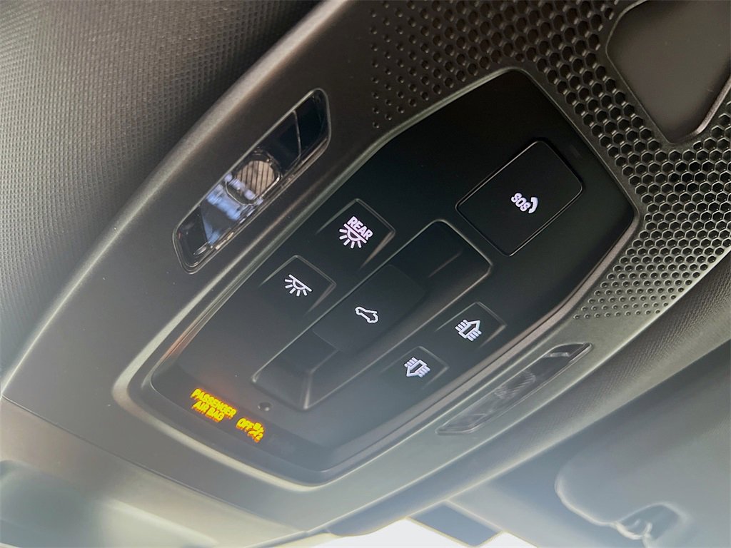 New 2025 Porsche Panamera 4 image 14