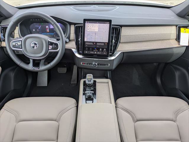 New 2026 Volvo XC90 T8 Plus w/ Protection Package Premier image 11