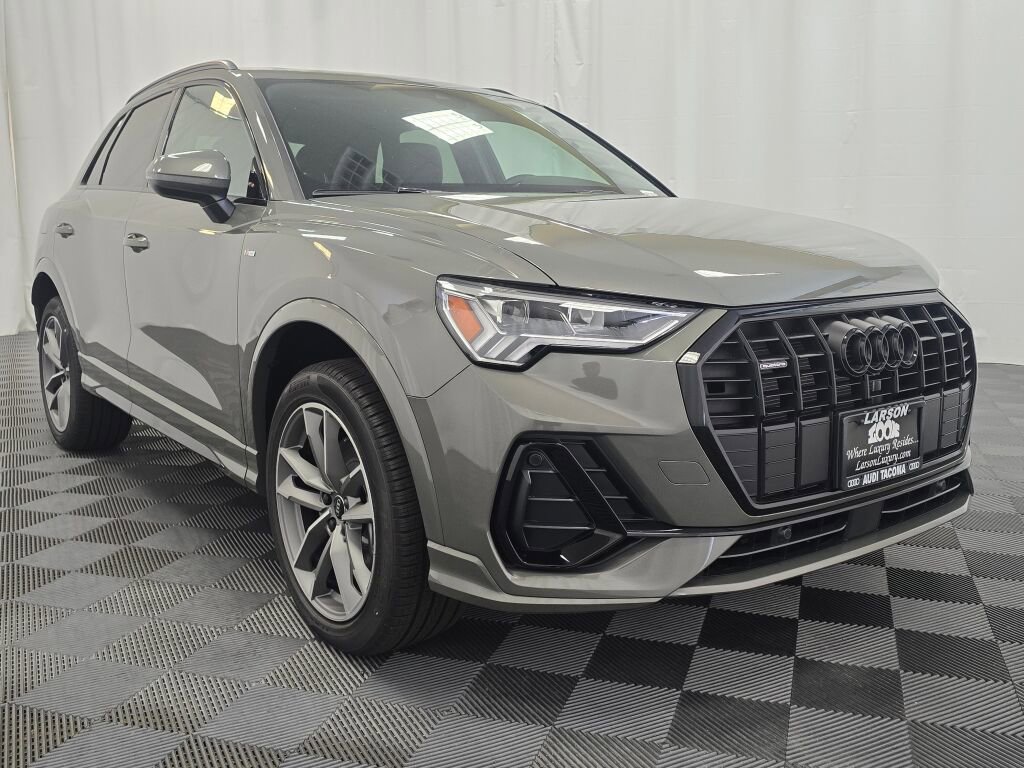 New 2025 Audi Q3 2.0T Premium image 8