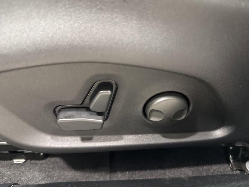 New 2026 Jeep Compass Limited image 20