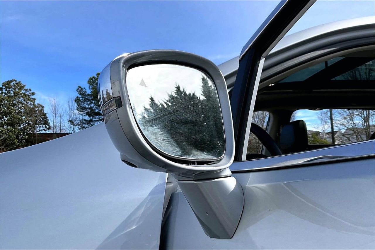 Certified 2022 Chrysler Pacifica Limited image 30