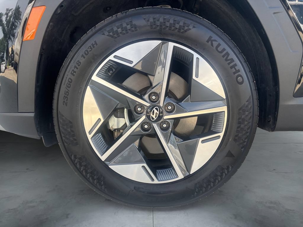 Used 2025 Hyundai Tucson SEL AWD/4WD image 14