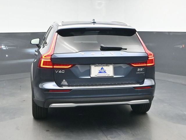 New 2026 Volvo V60 B5 Cross Country Plus w/ Protection Package Premier image 7