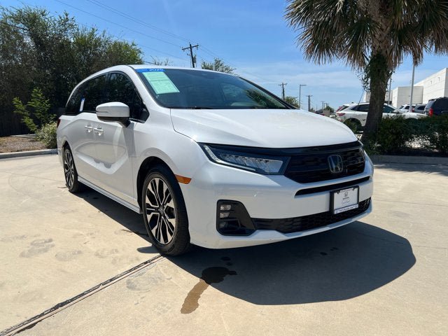 Certified 2025 Honda Odyssey Elite image 8
