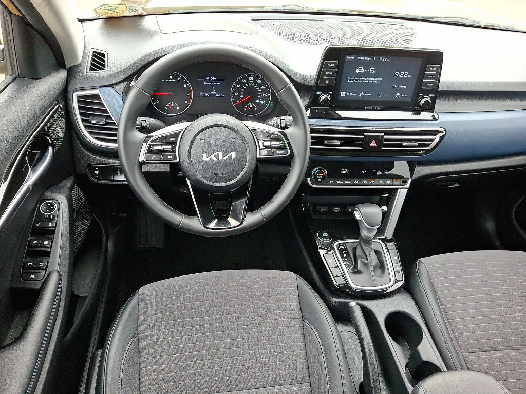 Used 2023 Kia Seltos S AWD/4WD image 13