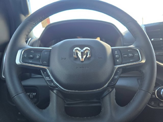 Used 2025 RAM 1500 Big Horn AWD/4WD image 23