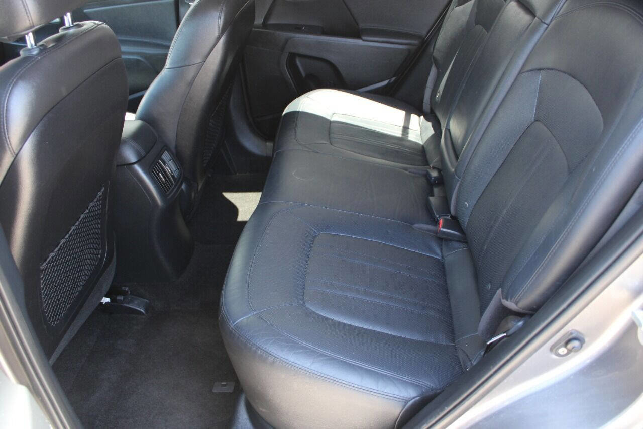Used 2015 Kia Sportage EX image 14
