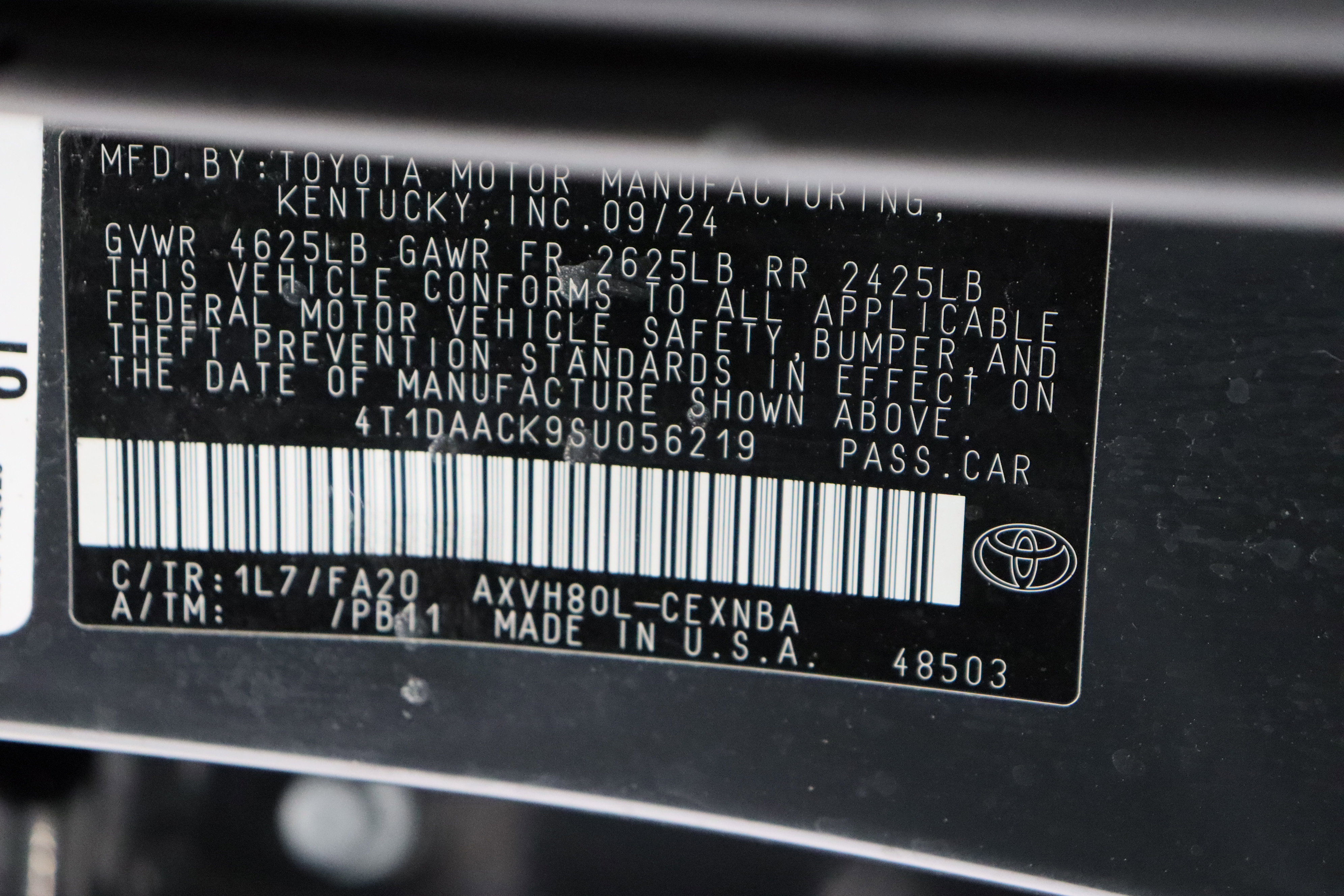 Used 2025 Toyota Camry LE FWD image 39