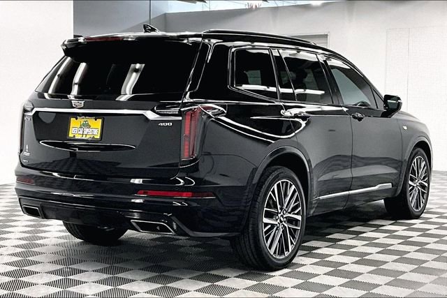 Used 2023 Cadillac XT6 Sport w/ Technology Package AWD/4WD image 13